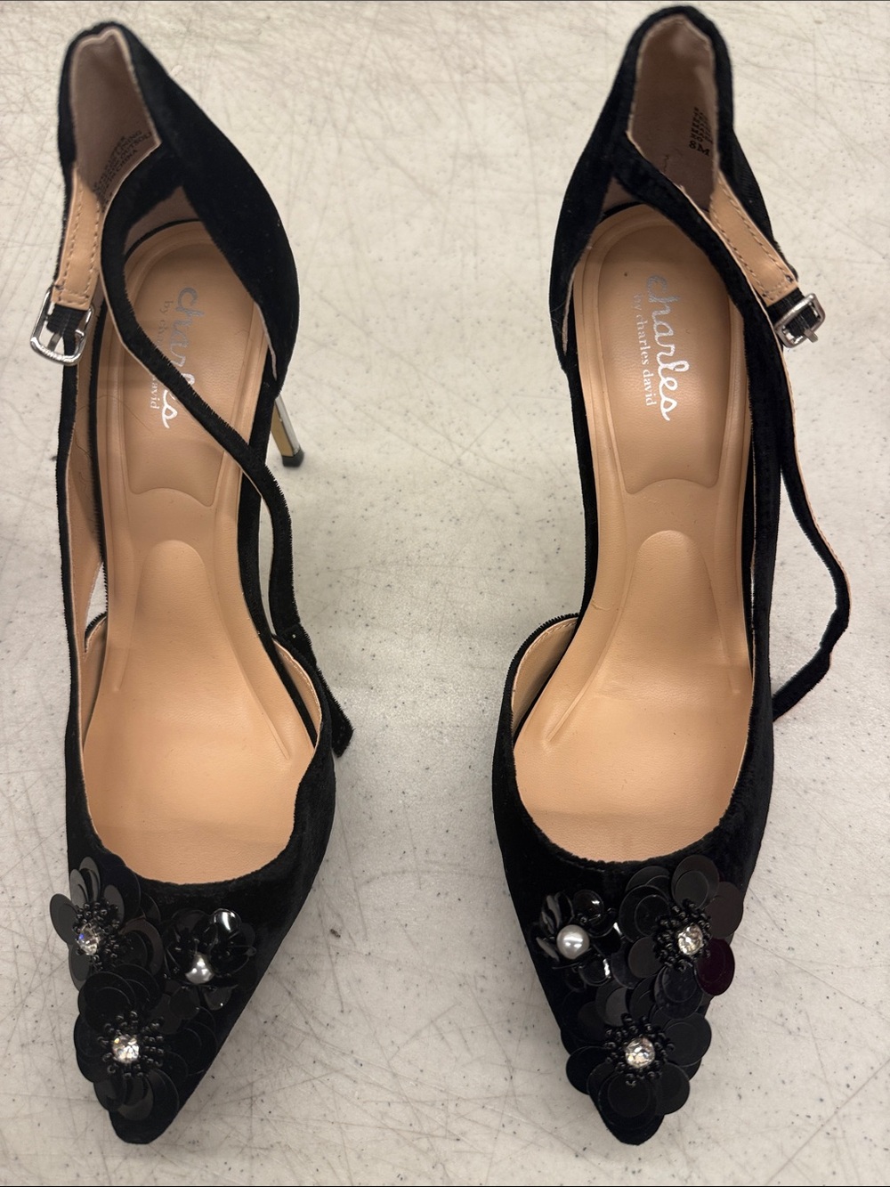 Charles Tyrwhitt Black Floral Appliqué Pointed-Toe Ankle-Strap Heels
